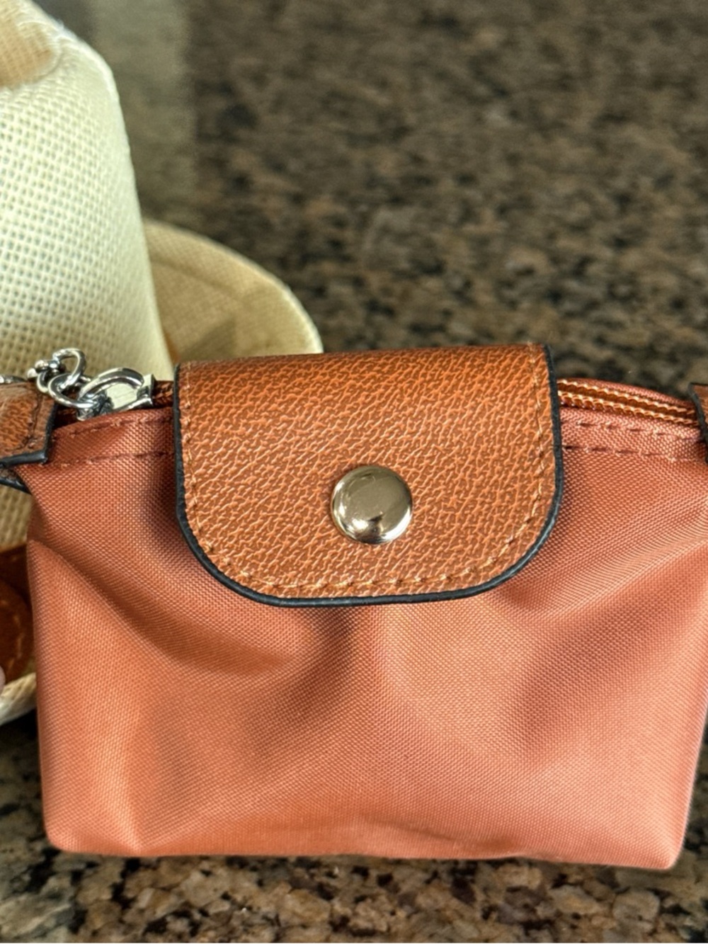 Accessory Bundle - Capsule Collection - Vaca Wardrobe - Picture 6 of 12